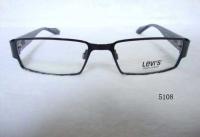 時(shí)尚與功能兼?zhèn)?探索李維斯眼鏡架的多元魅力
